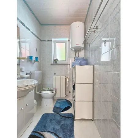 Hotel Small Castle Comfortable 4*